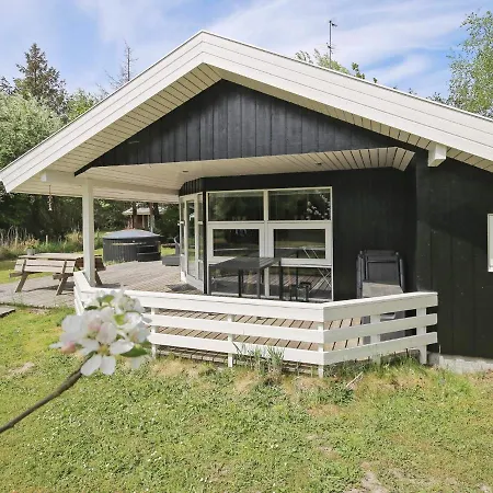 4 Star Holiday In Gedser
